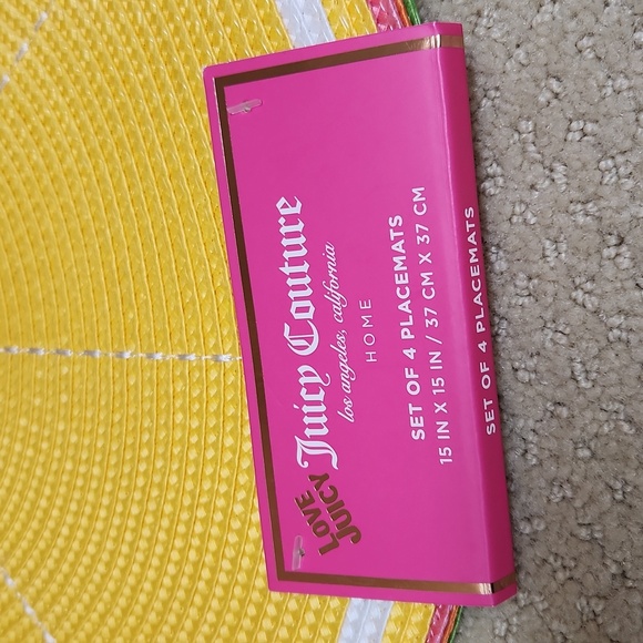 NWT ❗️ set of 4 Juice couture placemats  bright yellow pink orange green fruits - Picture 4 of 13